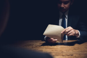 Do mortgage brokers get kickbacks from lenders?